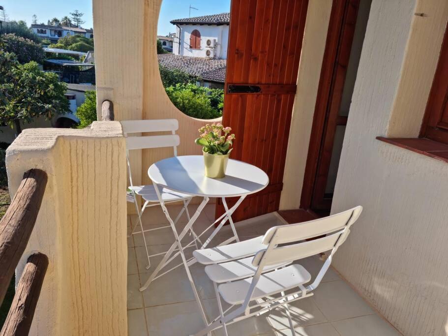 Villa Tea, Residenza Incantevole Con Giardino . Flumini di Quartu Bagian luar foto